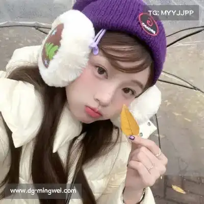 蒙炯芊